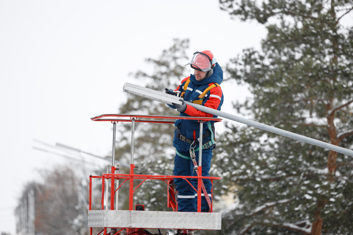 «Белгородэнерго» установил в регионе 7 тысяч светильников в 2023 году.