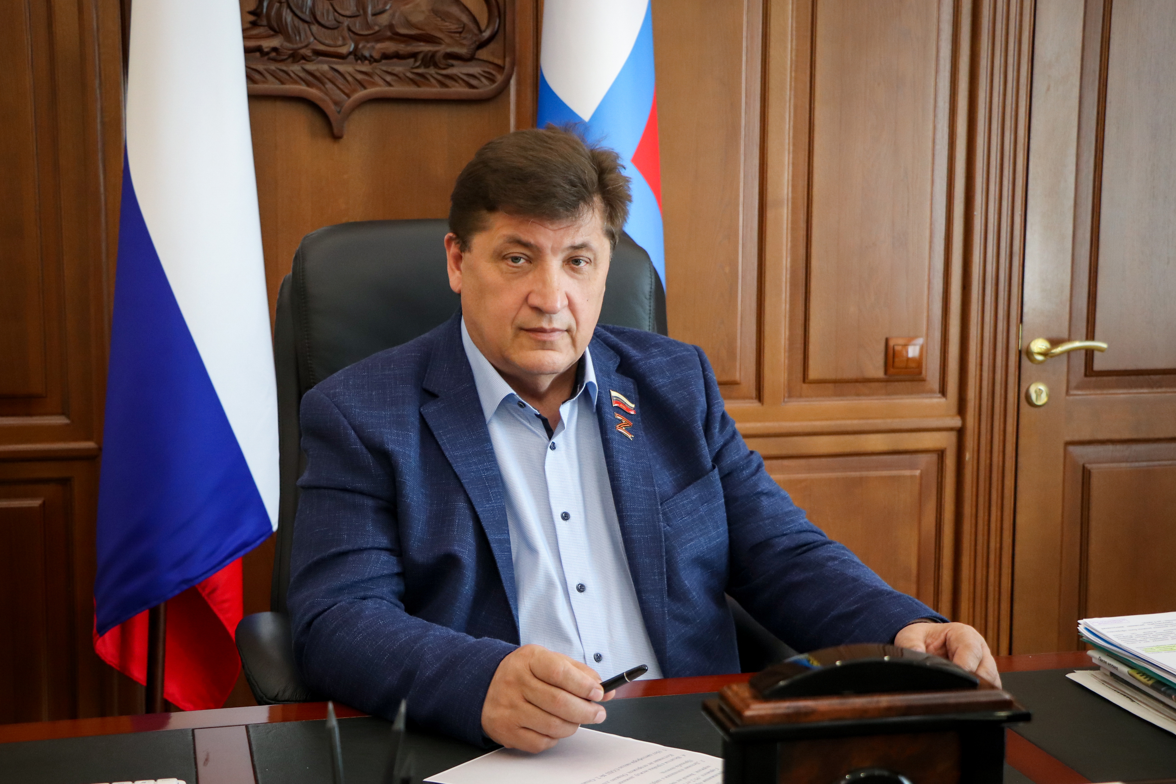 Поздравление председателя Белгородской областной Думы Клепикова Юрия Николаевича с основанием района и годовщиной освобождения территорий от немецко-фашистских захватчиков.
